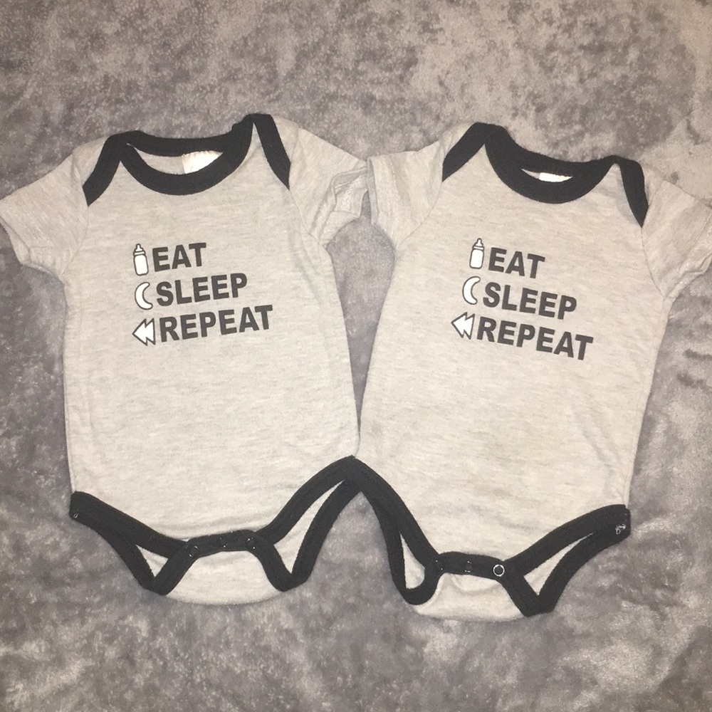 🐆Twin Baby Onesies🐆